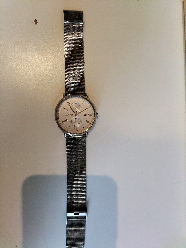 Tommy Hilfiger horloge met bicolor horlogeband, Overige merken, Gebruikt, Staal, Verzenden
