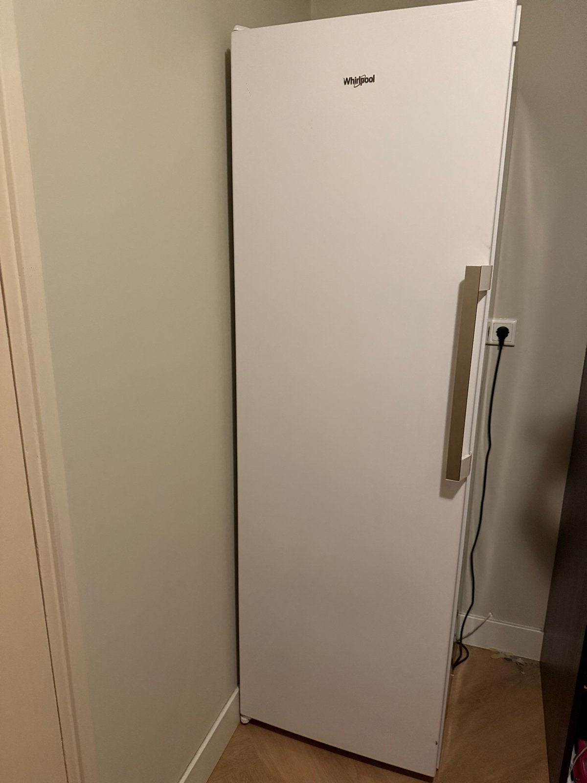 Whirlpool Vrieskast - Zo goed als nieuw, No Frost, Vrieskast, Minder dan 60 cm, Zo goed als nieuw, Vrijstaand