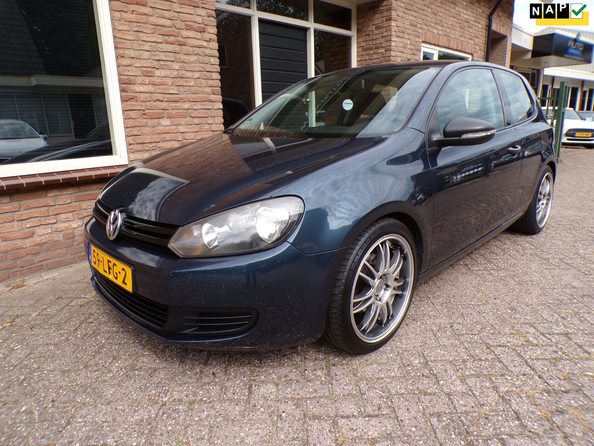 Volkswagen Golf 1.2 TSI Trendline BlueMotion, Auto's, Voorwielaandrijving, Euro 5, Stof, Gebruikt