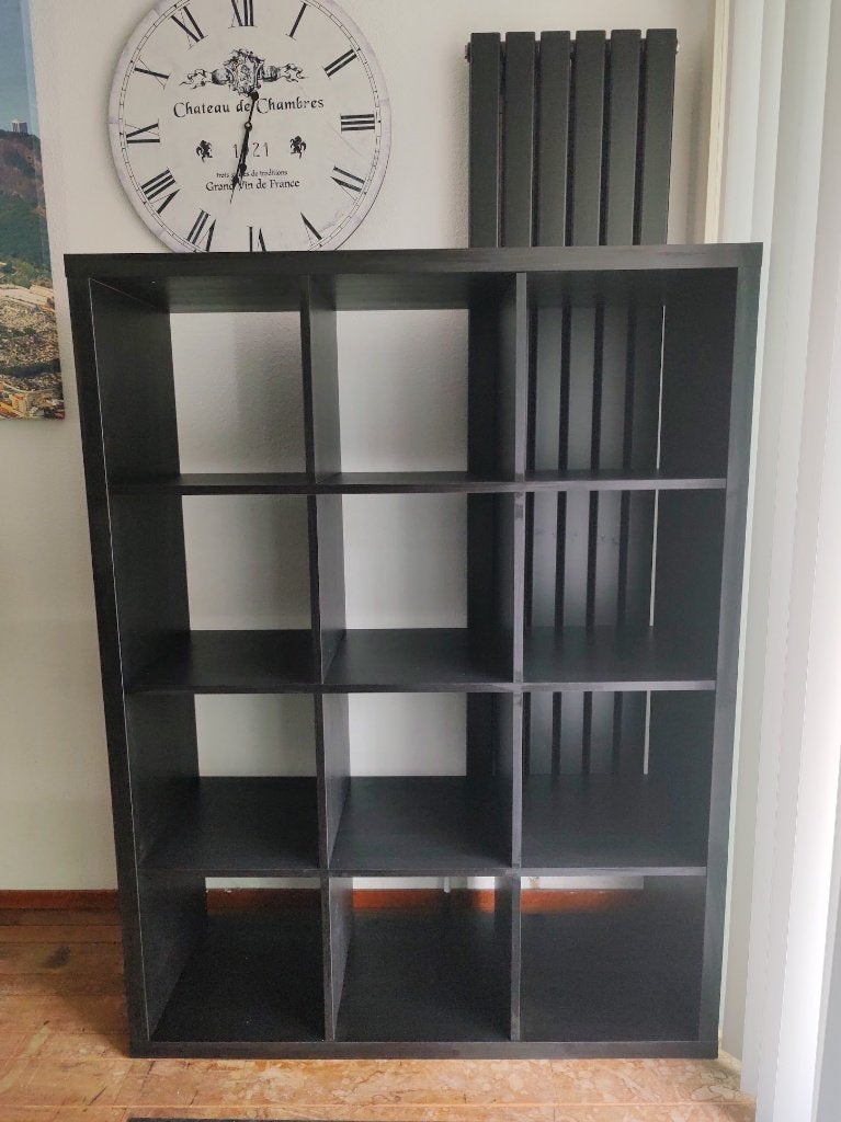 ZGAN IKEA KALLAX open kast zwartbruin 12 vakken 112x147, Huis en Inrichting, Kasten | Boekenkasten, Ophalen, ZGAN IKEA KALLAX open kast zwartbruin 12 vakken 112x147