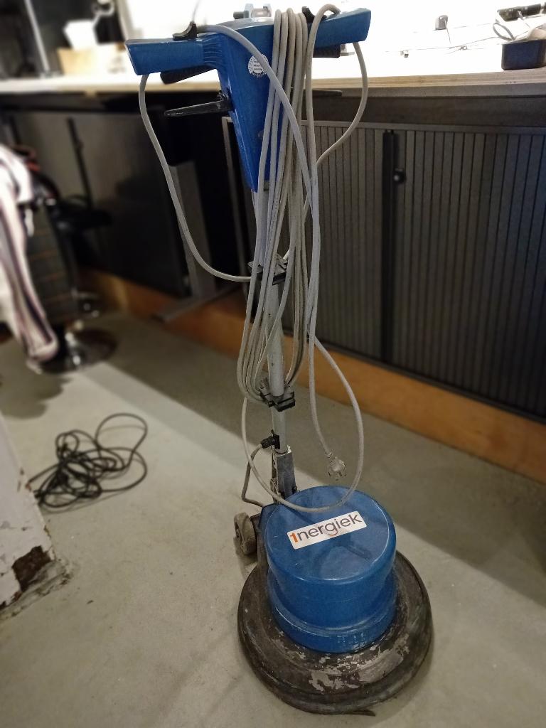 Industriele vloer polijstmachine, Ophalen, Gebruikt, Schrobmachine