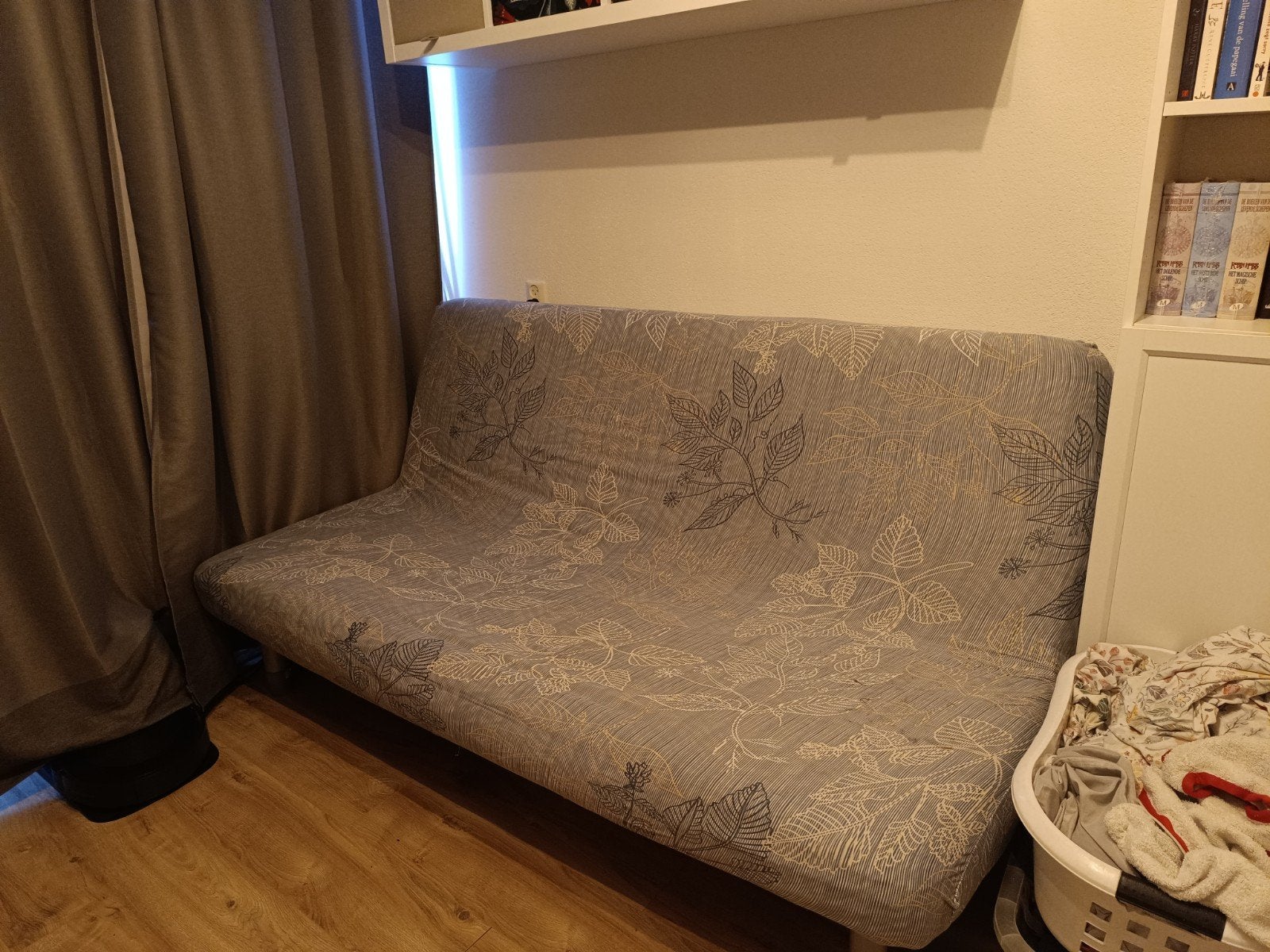 IKEA NYHAMN slaapbank met extra bankhoes en hoeslaken, Huis en Inrichting, Slaapkamer | Slaapbanken, Gebruikt, Tweepersoons, Beige
