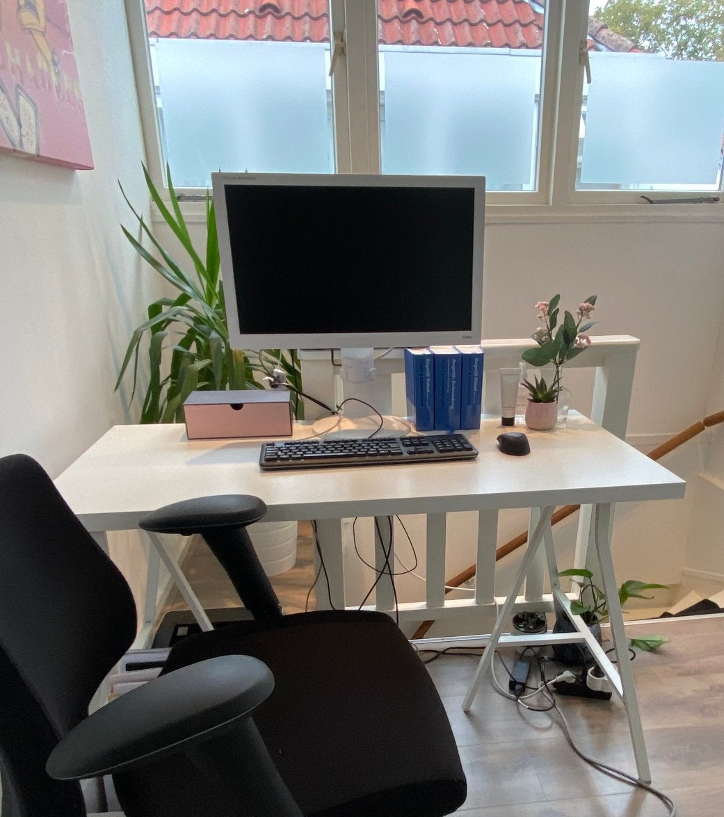 Ikea bureau Linnmon 120x60, Ophalen, Zo goed als nieuw