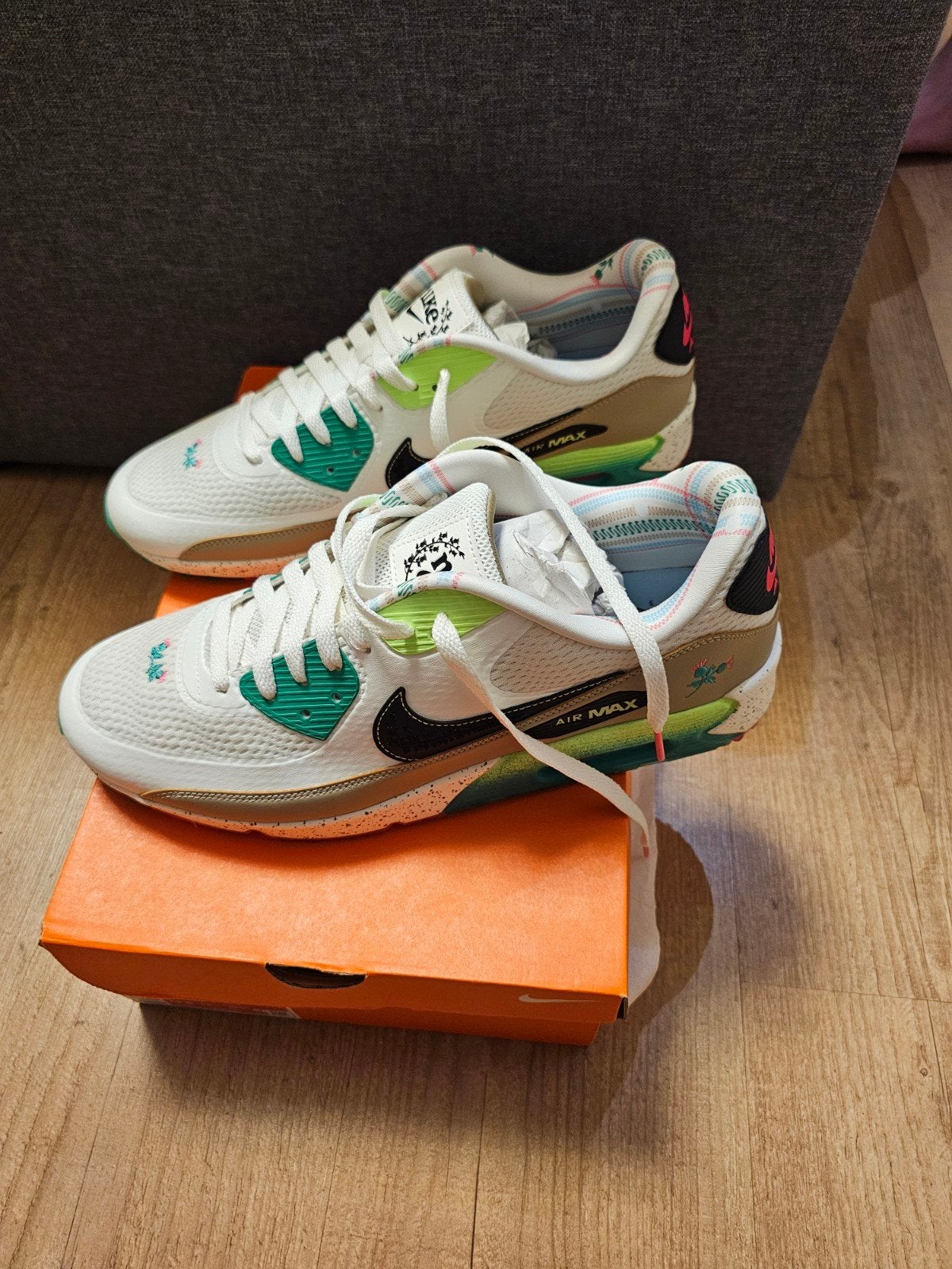 Nike air max 90 coconut maat 46, Kleding | Heren, Schoenen, Ophalen of Verzenden, Nieuw, Overige kleuren