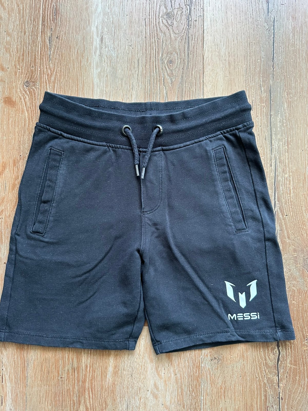 Korte broek van Vingino Messi maat 122-128, Broek, Gebruikt, Ophalen of Verzenden, Vingino