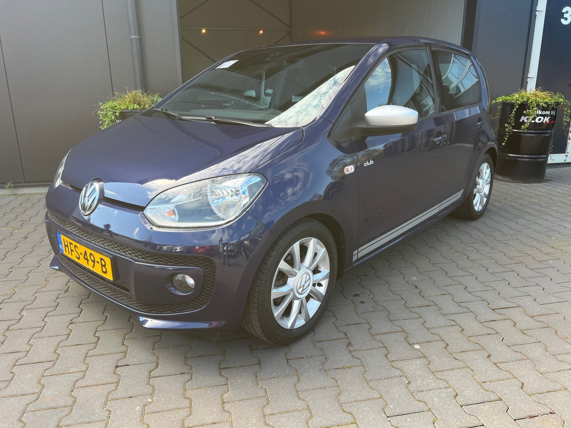 Volkswagen UP! CLUB UITV.., Auto's, Volkswagen, Voorwielaandrijving, Stof, Gebruikt, Overige carrosserieën
