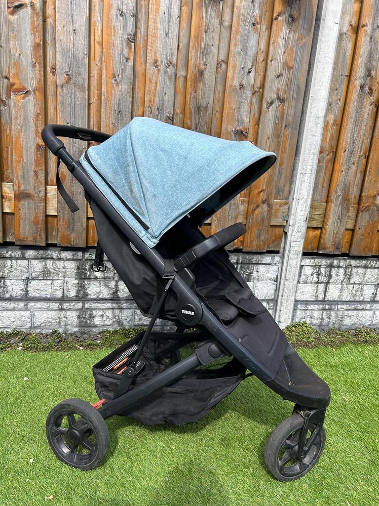 Thule buggy spring blauw zwart Teal Melange zonnekap bumper, Ophalen, Zo goed als nieuw, Zonnekap