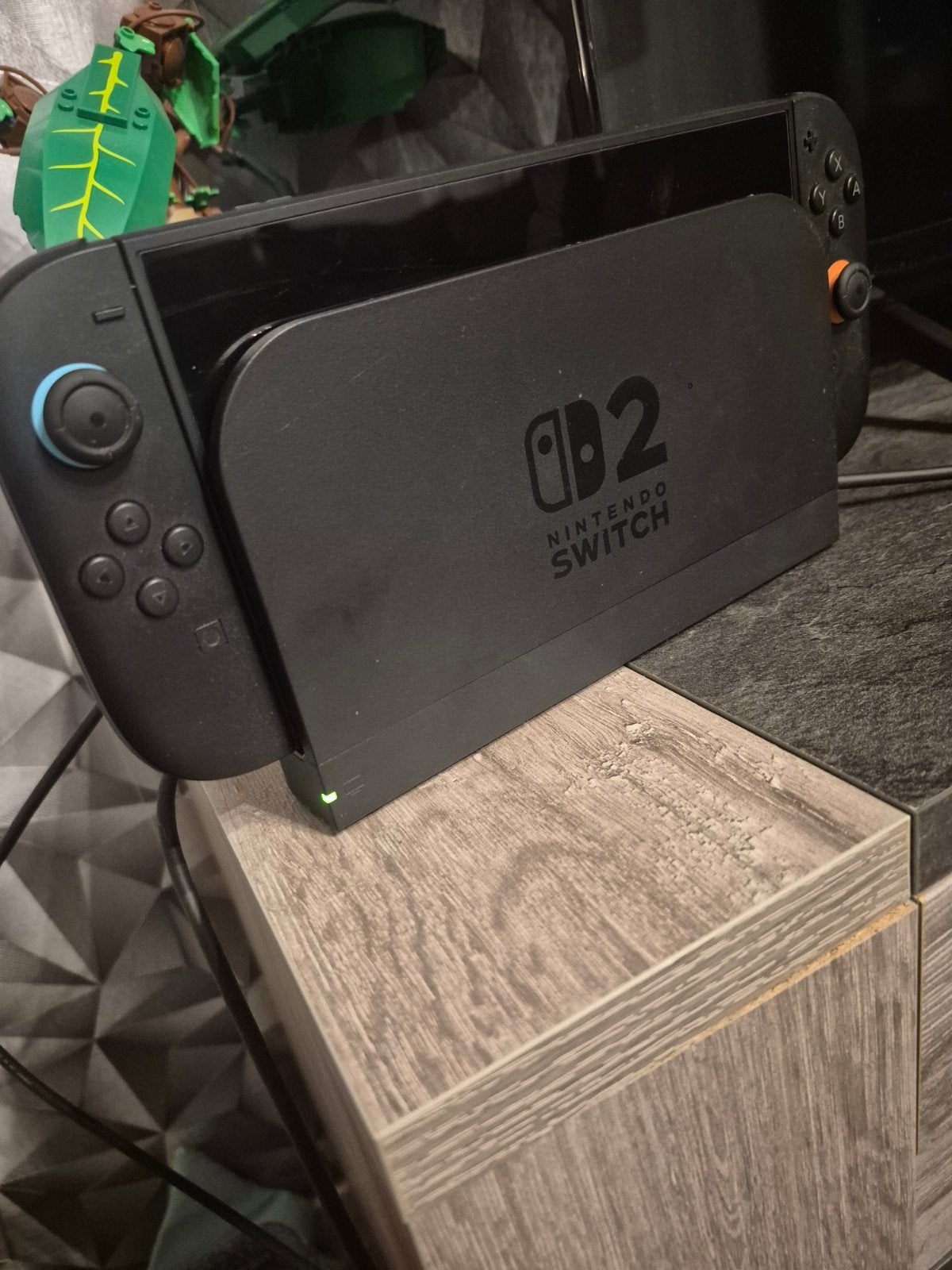 Foto 4 van Nintendo Switch 2 met exstra controllers