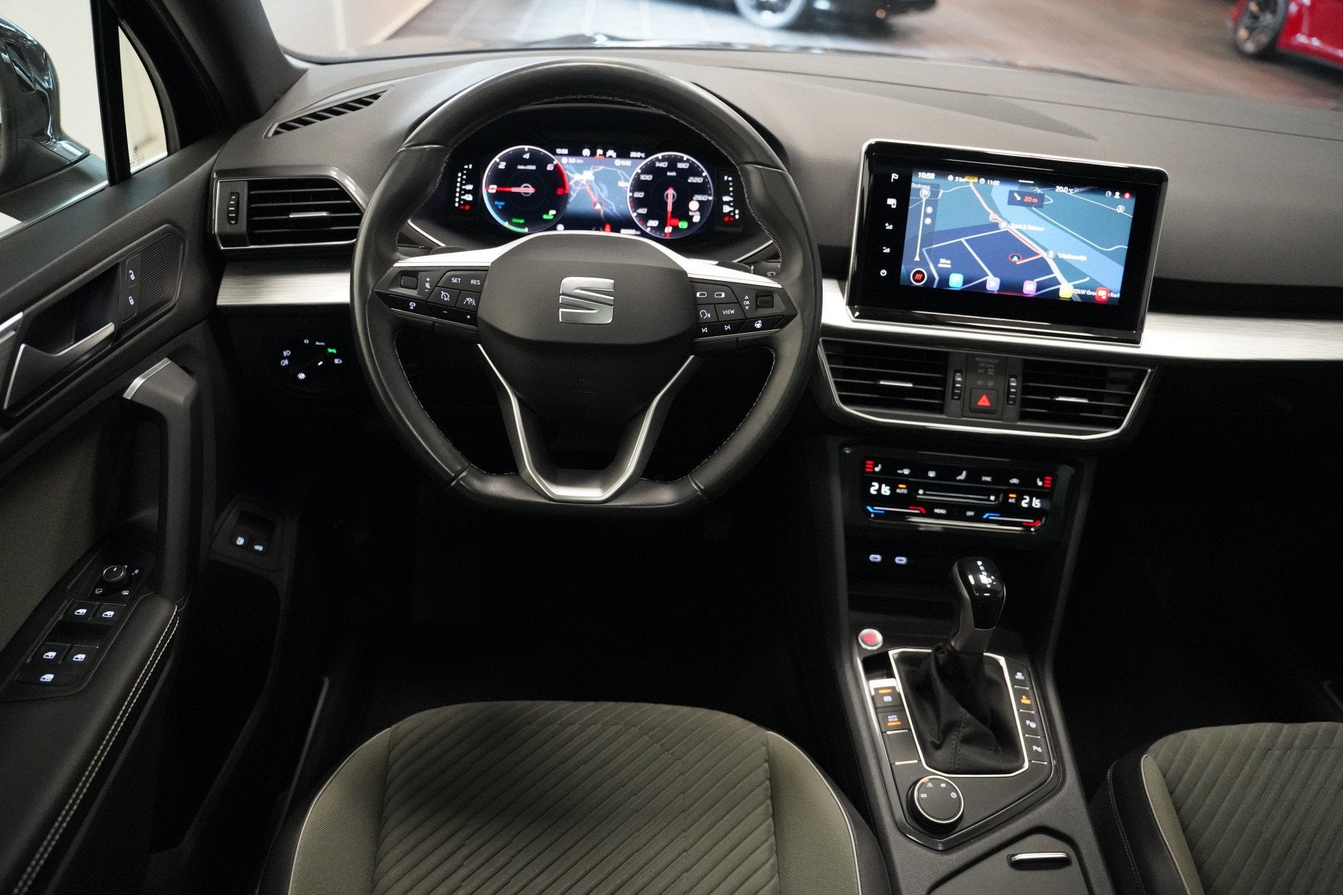 SEAT Tarraco 1.4 TSI e-Hybrid Xperience|Pano dak|Camera|Led|, Stof, Gebruikt, Zwart, 4 cilinders