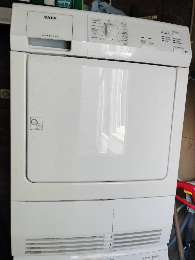 AEG Lavatherm 57700 condensdroger, Witgoed en Apparatuur, Wasdrogers, Gebruikt, Condens, Voorlader, 6 tot 8 kg, 85 tot 90 cm, Ophalen