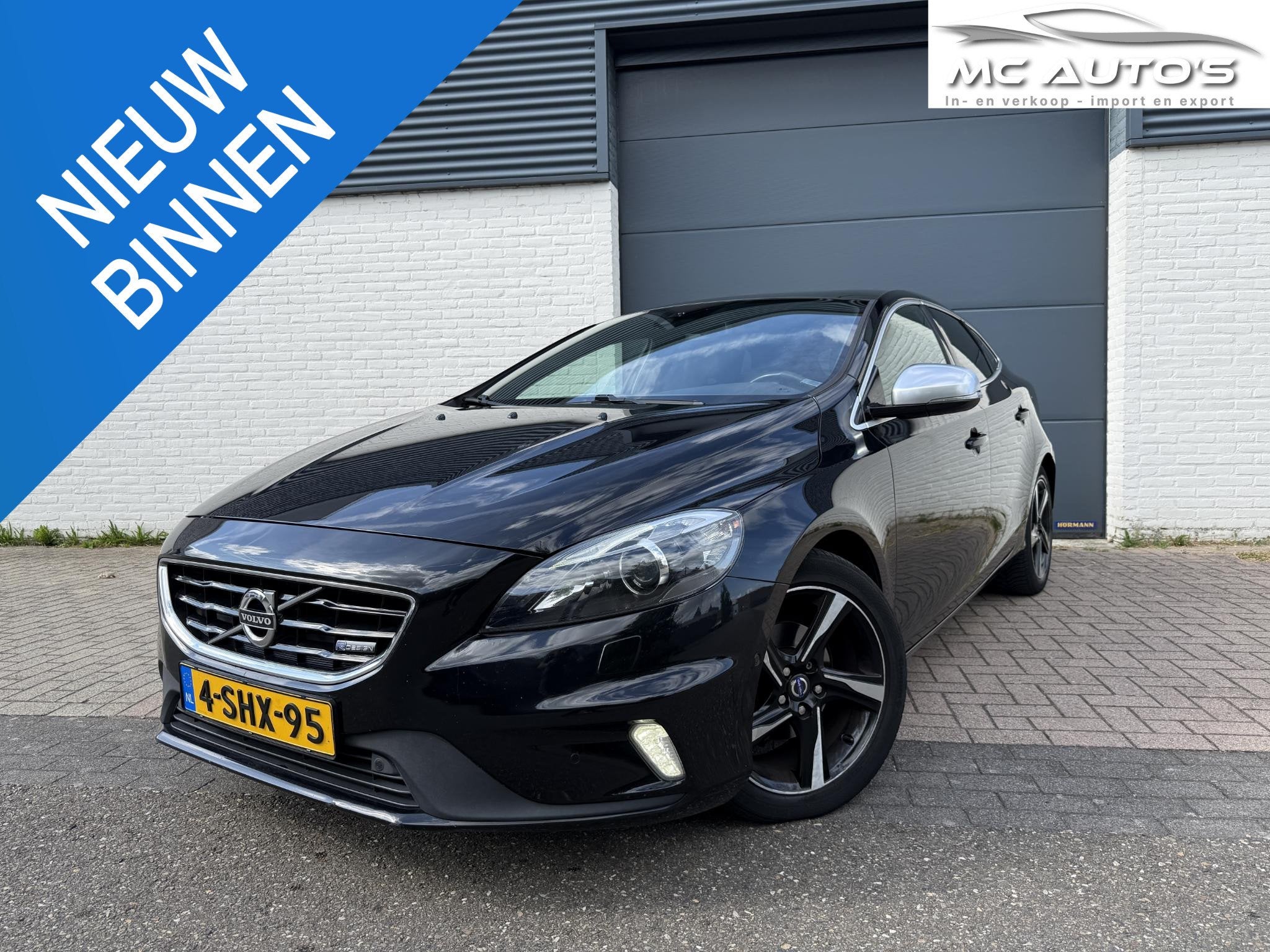 Volvo V40 1.6 D2 R-Design Panoramadak automatisch parkeren, Auto's, Volvo, Bedrijf, Te koop, V40, ABS, Achteruitrijcamera, Adaptieve lichten