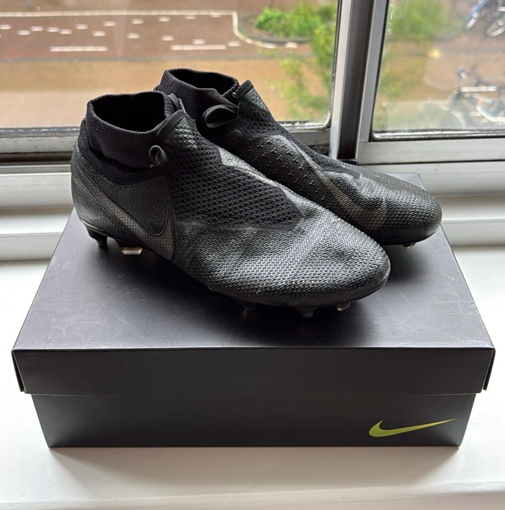 Nike Phantom voetbalschoenen maat 42, Gebruikt, Schoenen, Maat M, Ophalen of Verzenden