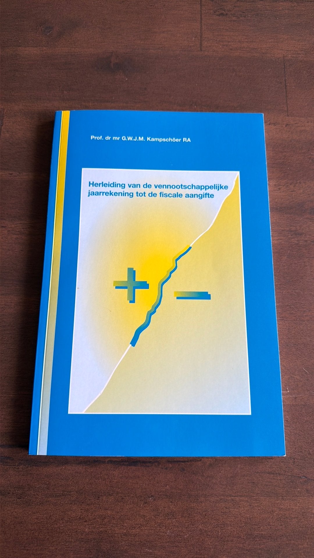 Herleiding vennootschappelijke jaarrekening fiscale aangifte, Ophalen of Verzenden, Zo goed als nieuw, WO
