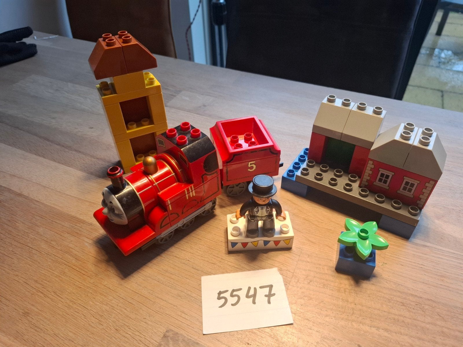 Duplo 5547- Thomas de trein James viert Feest, Inclusief minifiguren, Gebruikt, Overige thema's, Ophalen of Verzenden
