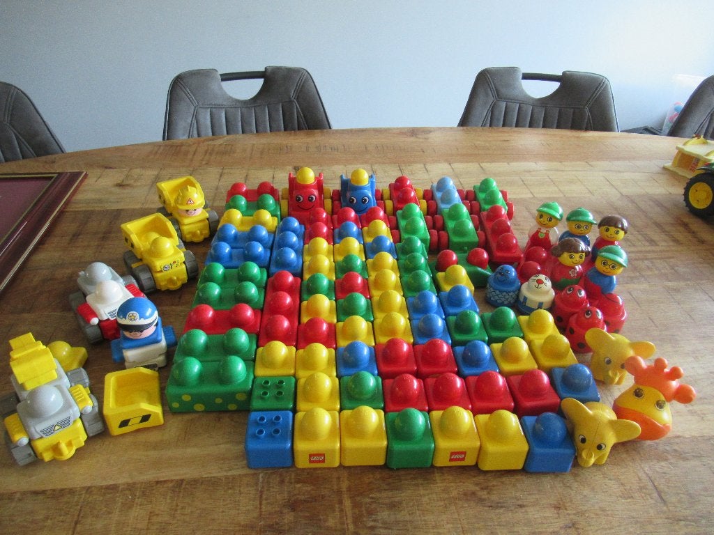 Heel Veel Duplo Primo Grote verzameling poppetjes blokken, Kinderen en Baby's, Speelgoed | Duplo en Lego, Ophalen of Verzenden