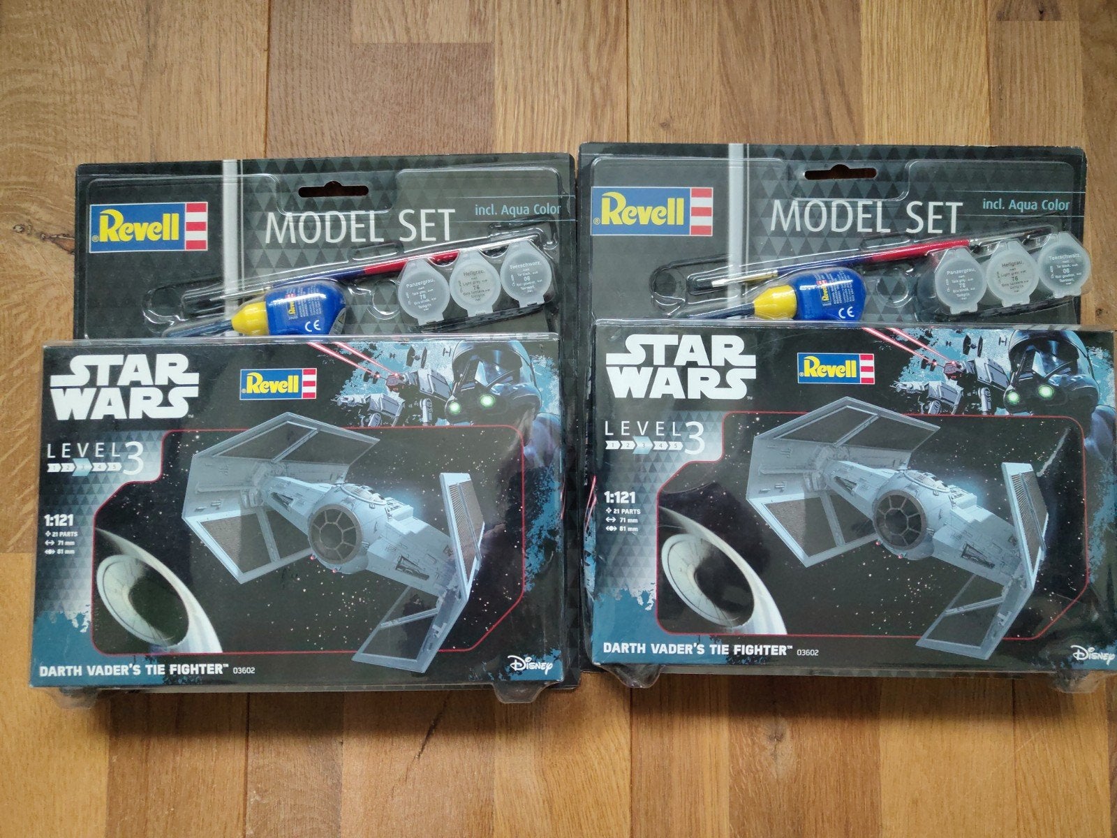 Revell Star Wars Darth Vader's TIE Fighter Model Set (2x), 1:50 of kleiner, Revell, Overige typen, Nieuw