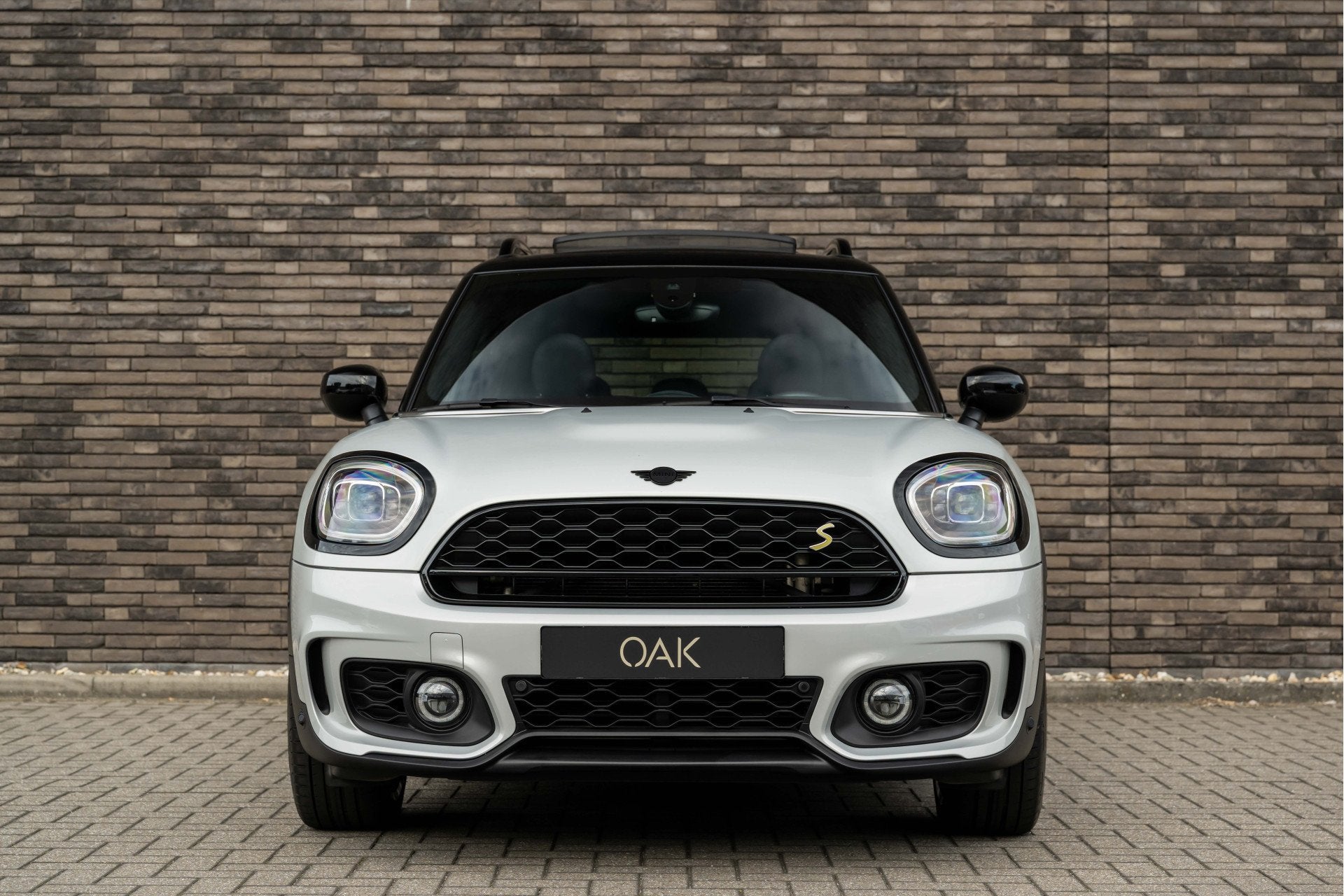 Foto 3 van MINI Countryman 1.5 Cooper SE Hybrid ALL4 | JCW-Trim | Navi