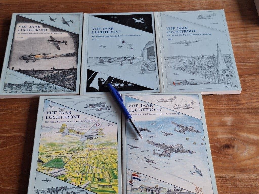 Vijf Jaar Luchtfront - Complete set 5 delen (WOII), Diverse auteurs, Ophalen of Verzenden, Luchtmacht, Tweede Wereldoorlog