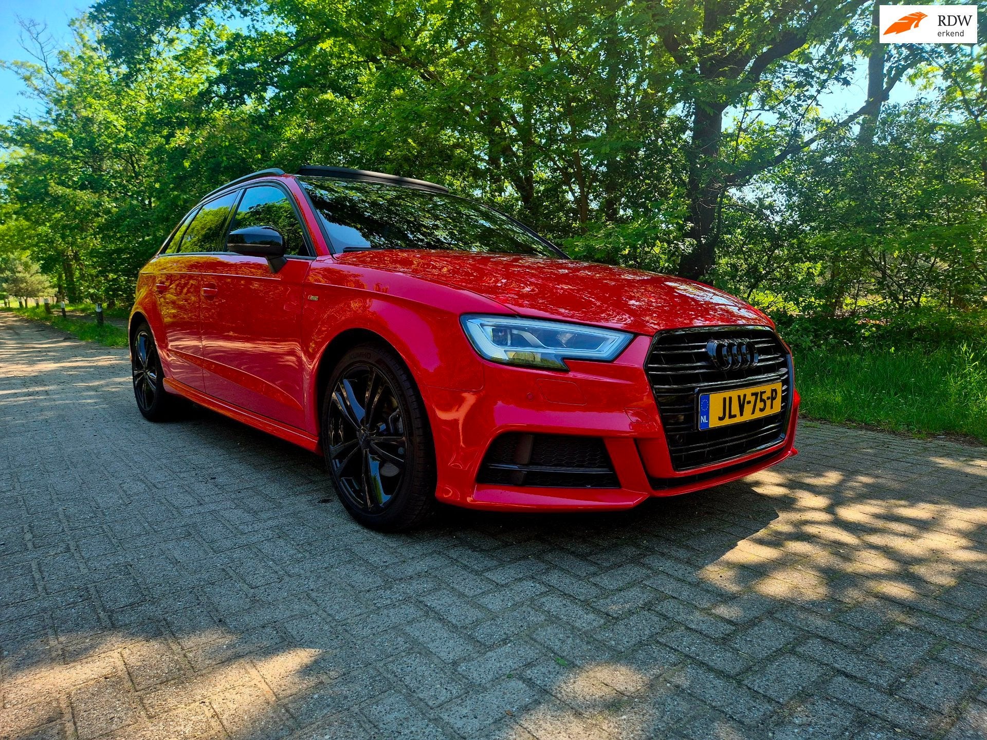 Audi A3 Sportback 35 TFSI S Line black line . Panoramadak ., Auto's, Audi, Gebruikt, Zwart, 4 cilinders, 150 pk