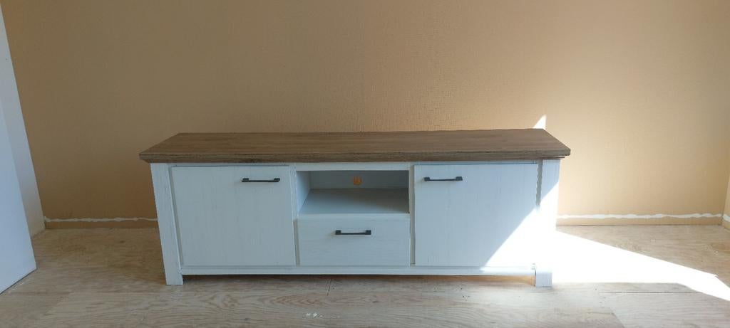 Nette tv kast 180 br x40 diep cm - Gratis ophalen!, Huis en Inrichting, Ophalen