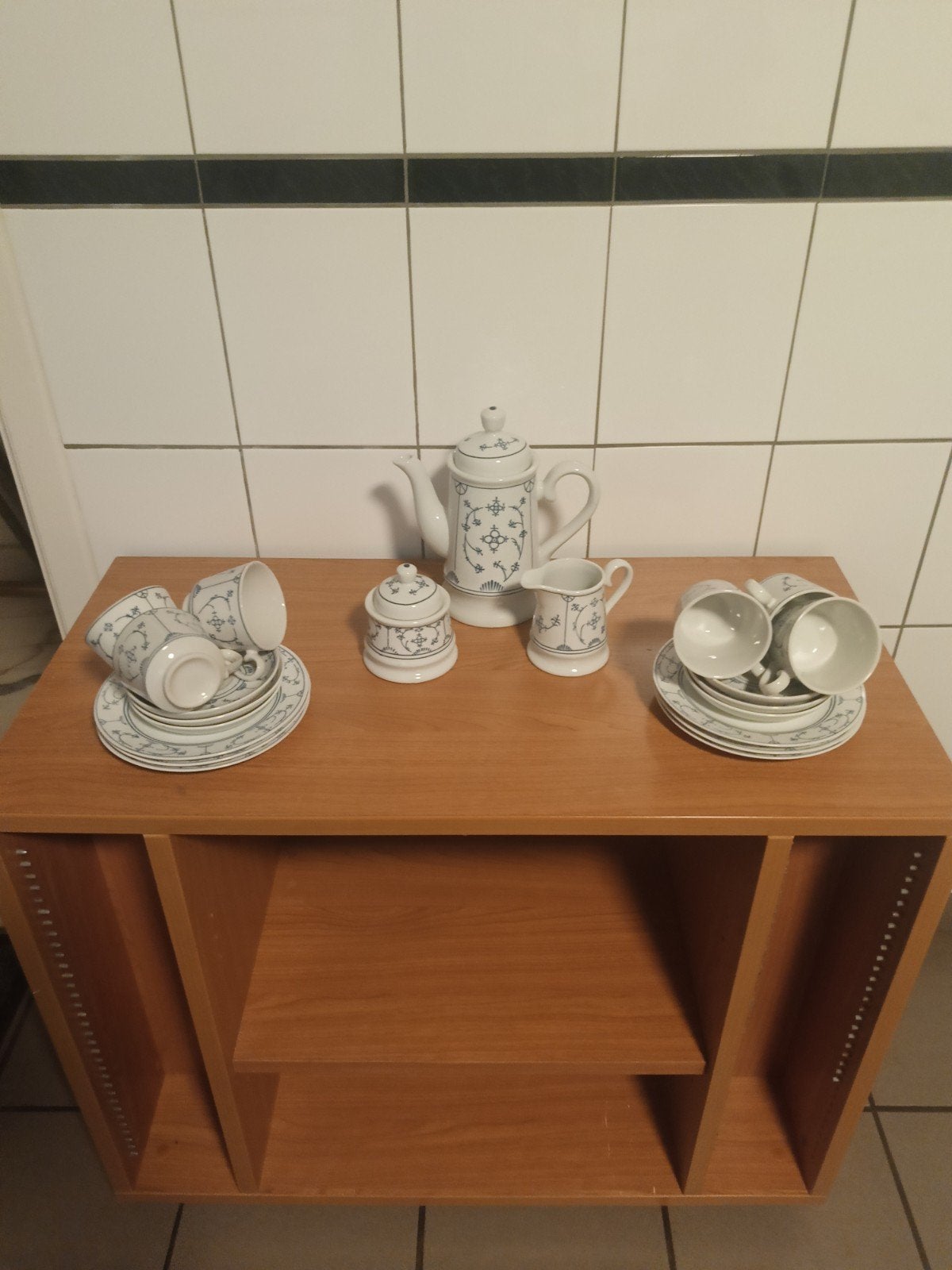 21 delig wit blauw koffie servies, Ophalen, Zo goed als nieuw, Overige stijlen, Porselein