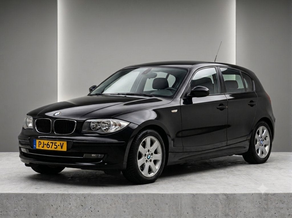 BMW 1-Serie 2.0 118I 5DR AUT 2007 Zwart, 1995 cc, Zwart, Zwart, 1200 kg