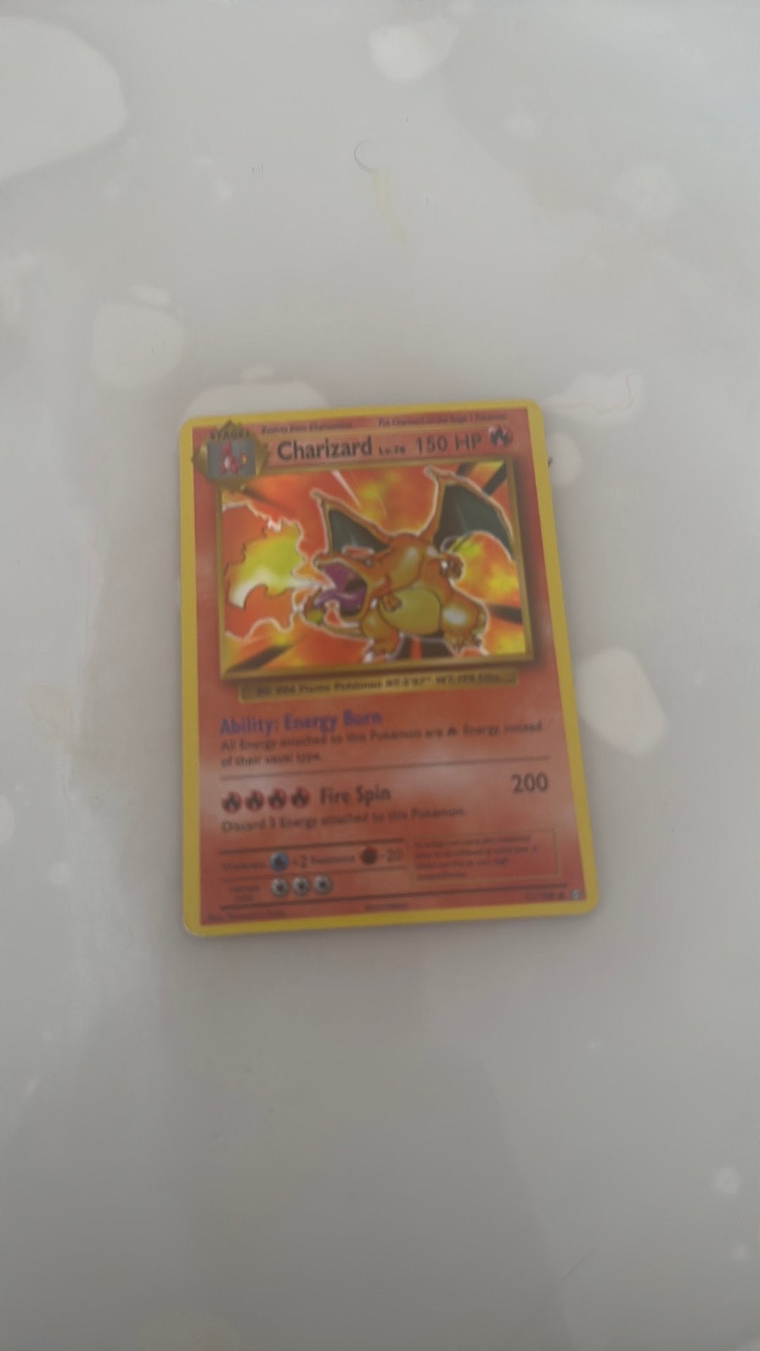 Charizard goede staat 70 normaal 80, Ophalen, Zo goed als nieuw