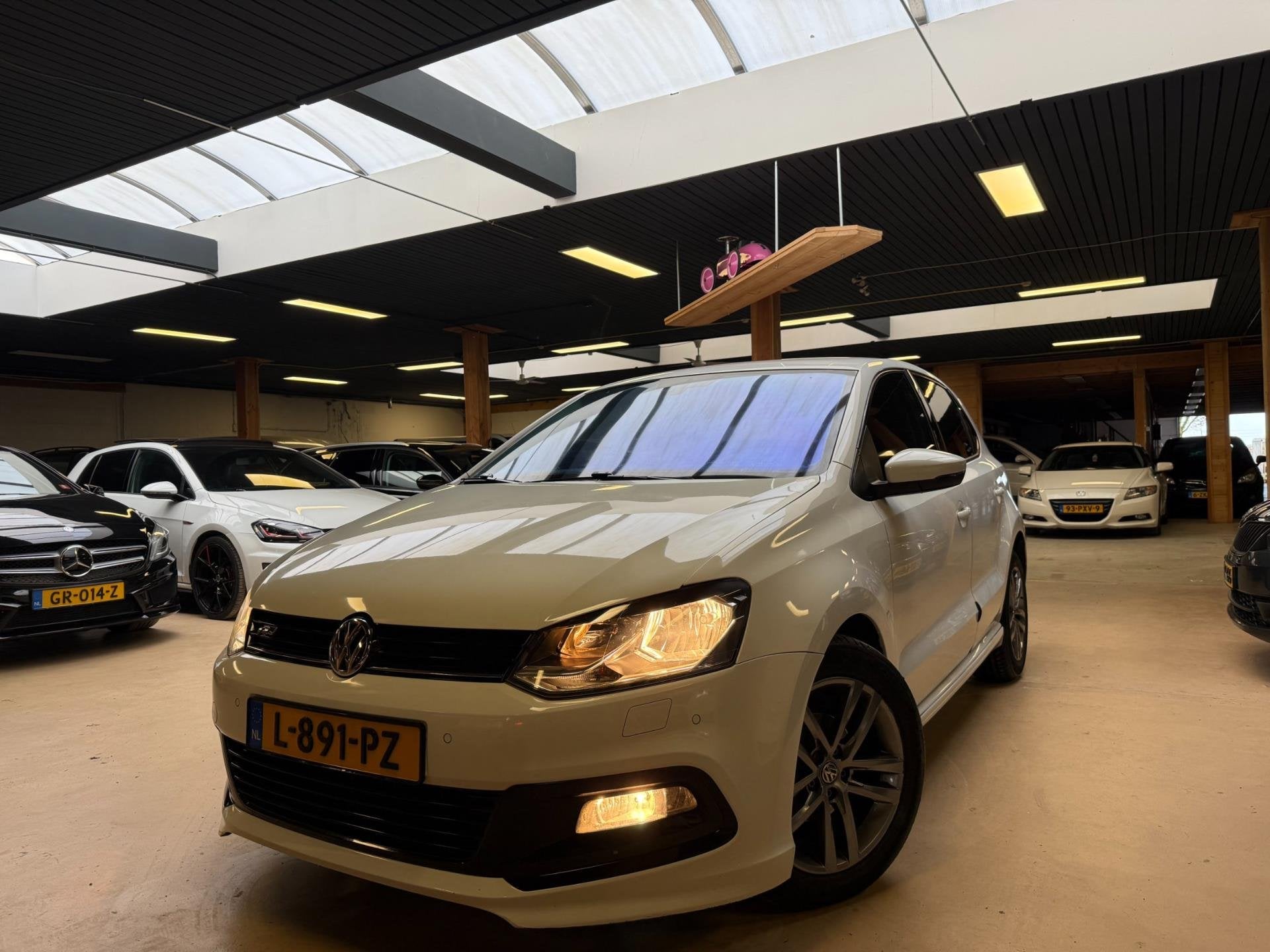Volkswagen Polo 1.4 TDI DSG R-Line Comfortline Airco Leder C, Auto's, Euro 6, Wit, Bedrijf, Diesel