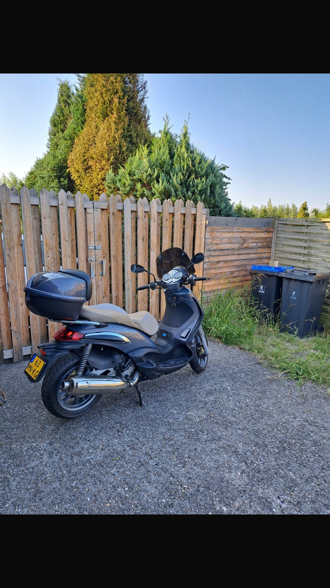 Piaggio Beverly 250cc motorscooter met topkoffer, Ophalen, Gebruikt, Benzine, Piaggio