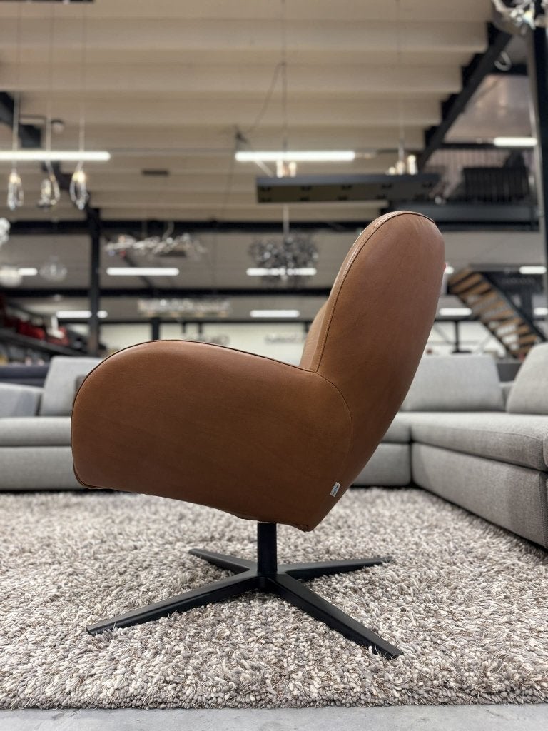 (1) showmodel Bree's new world Legendary Fauteuil bruin leer, Nieuw, Ophalen of Verzenden, 75 tot 100 cm, Bree's new word