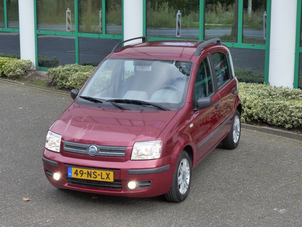 🚗 FIAT PANDA 1.2 2004 – COMPACT, ZUINIG & VERRASSEND RUIM!, Auto's, Voorwielaandrijving, Stof, Origineel Nederlands, Handgeschakeld