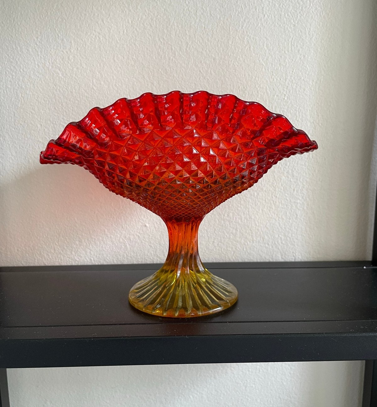IGC ‘Diamond Point’ Amberina compote bowl op voet, Ophalen of Verzenden