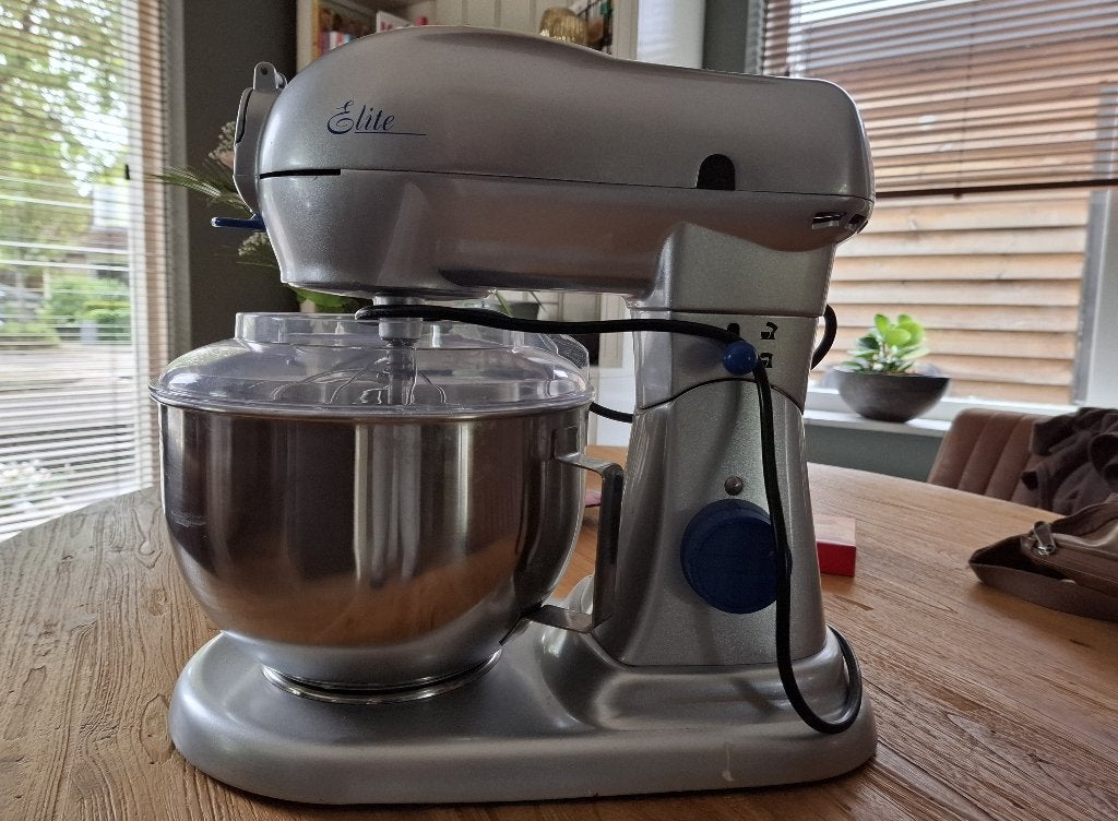 keukenmachine, 3 tot 4 liter, Ophalen, Zo goed als nieuw, 3 snelheden of meer
