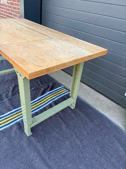 Werkbank in hoogte verstelbaar 75 x 150