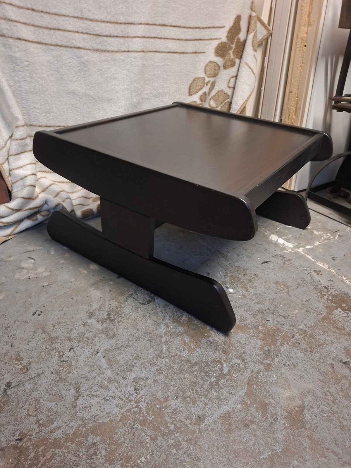 Vintage Brutallistische Wenge salontafel, Ophalen, Gebruikt, 100 tot 150 cm, 50 tot 100 cm