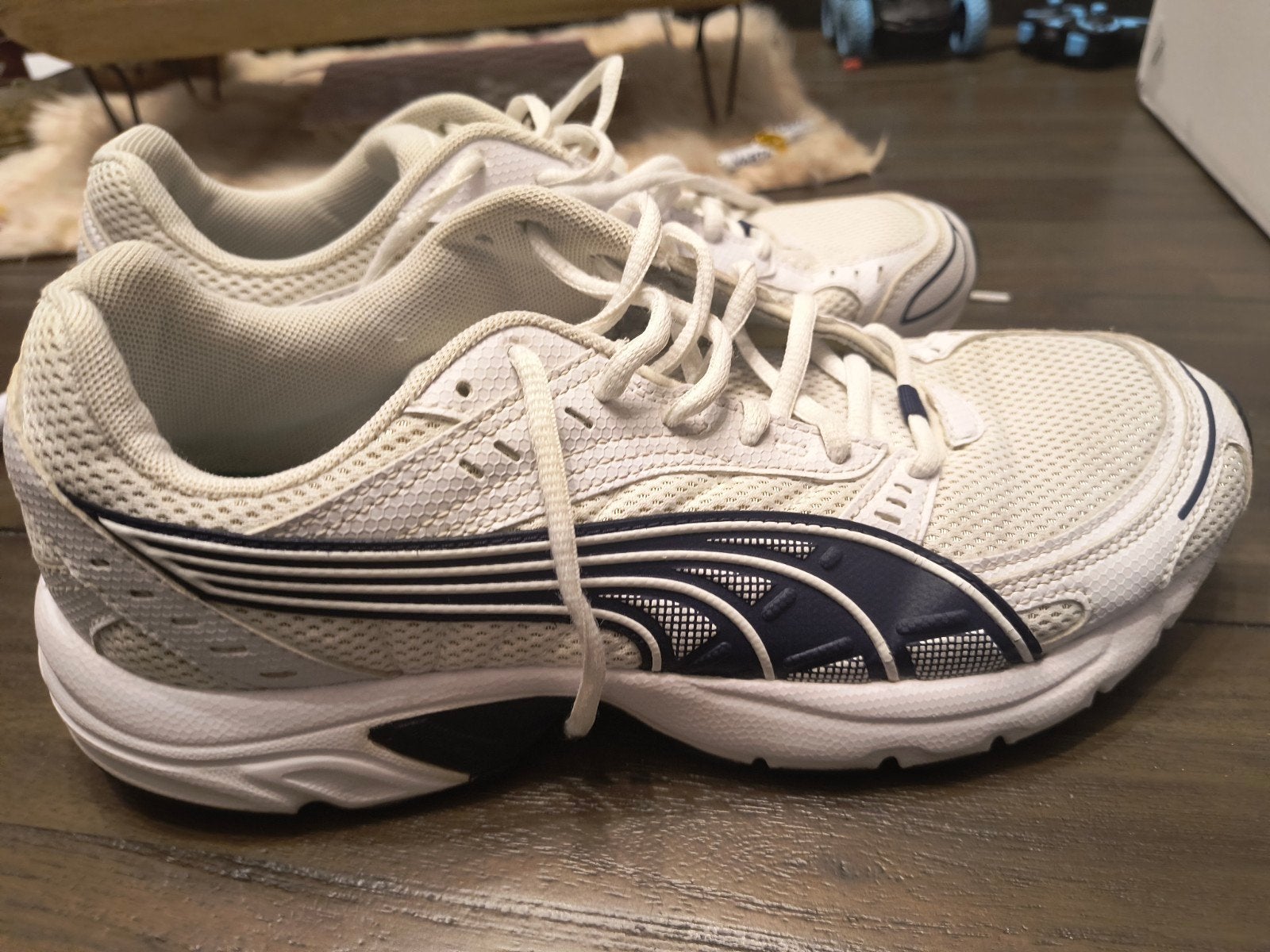 Puma Axis heren sneakers foam 43, Ophalen of Verzenden, Zo goed als nieuw, Overige typen, Overige merken