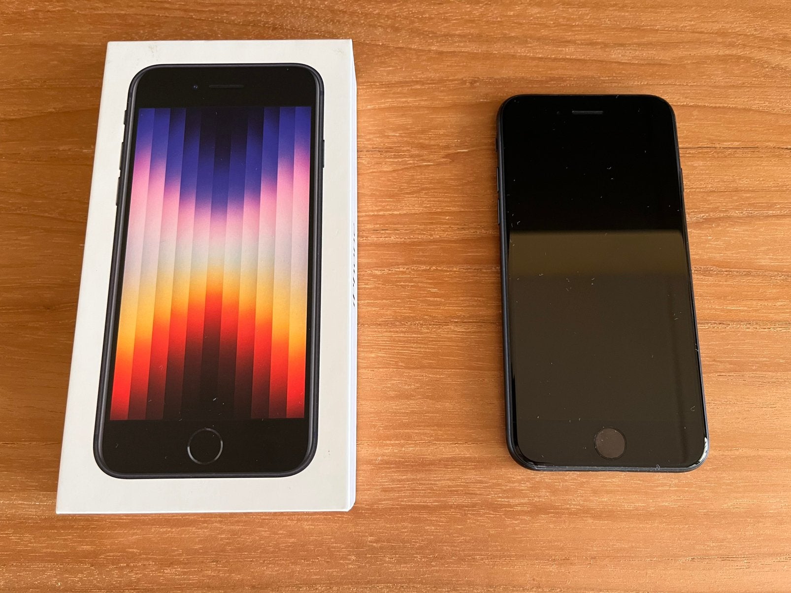 iPhone SE2022 zwart 64GB als nieuw, Ophalen, Zo goed als nieuw, Zwart, 64 GB