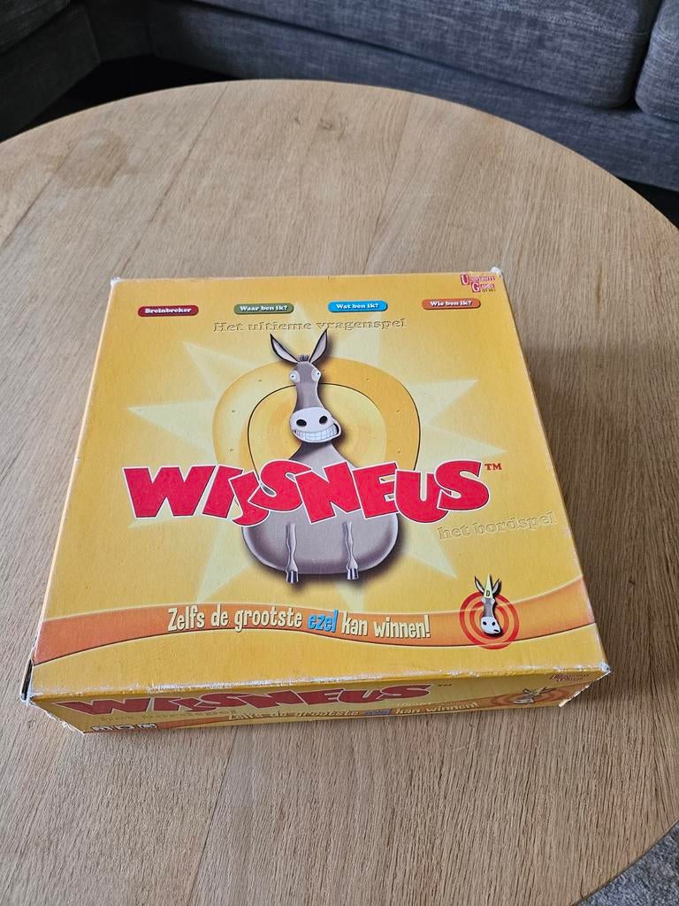 Wijsneus het bordspel - Gezellig familiespel, Vijf spelers of meer, Ophalen of Verzenden, Zo goed als nieuw, Identity Games