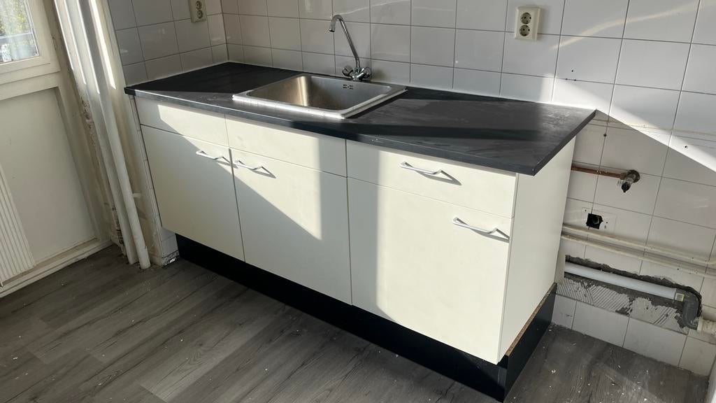 Keukenblok met spoelbak en kraan 186cm breed, Ophalen, Wit, 150 tot 200 cm, Zo goed als nieuw