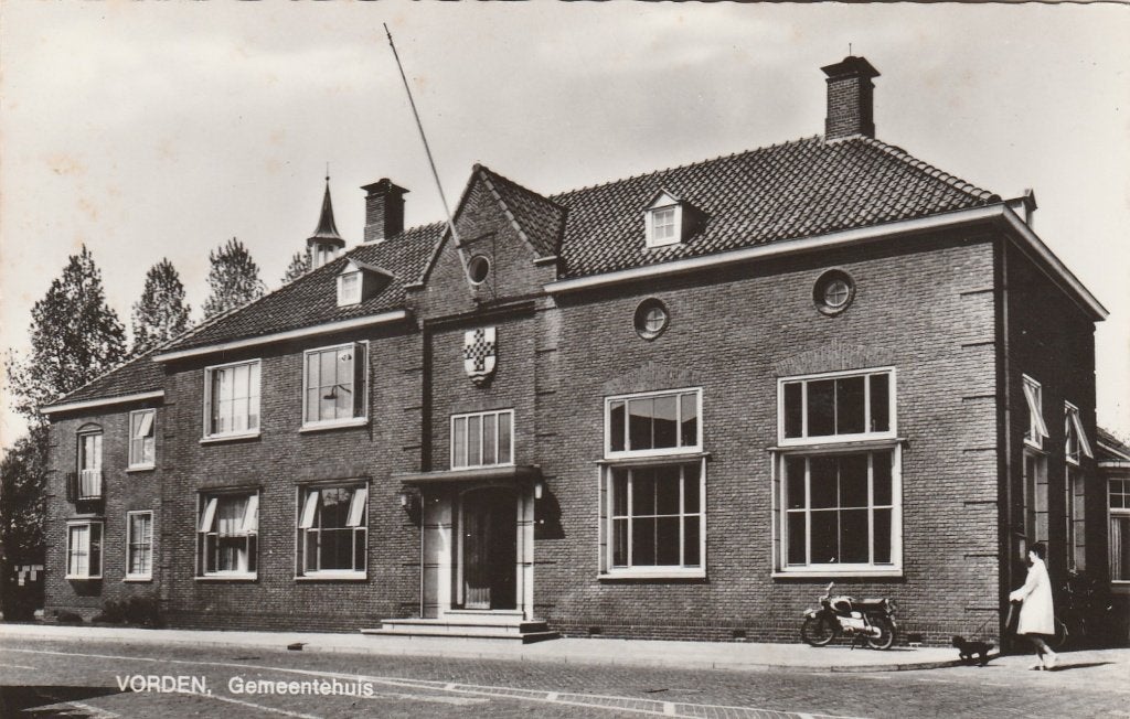 vorden- gemeentehuis, Ophalen of Verzenden, 1960 tot 1980