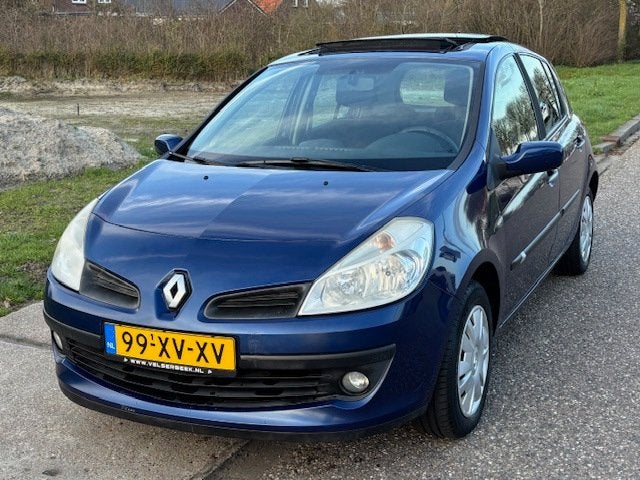 Renault Clio 1.2 TCE Dynamique 5-Drs Airco Electric pakket A, Auto's, Voorwielaandrijving, Dealer onderhouden, Gebruikt, Zwart