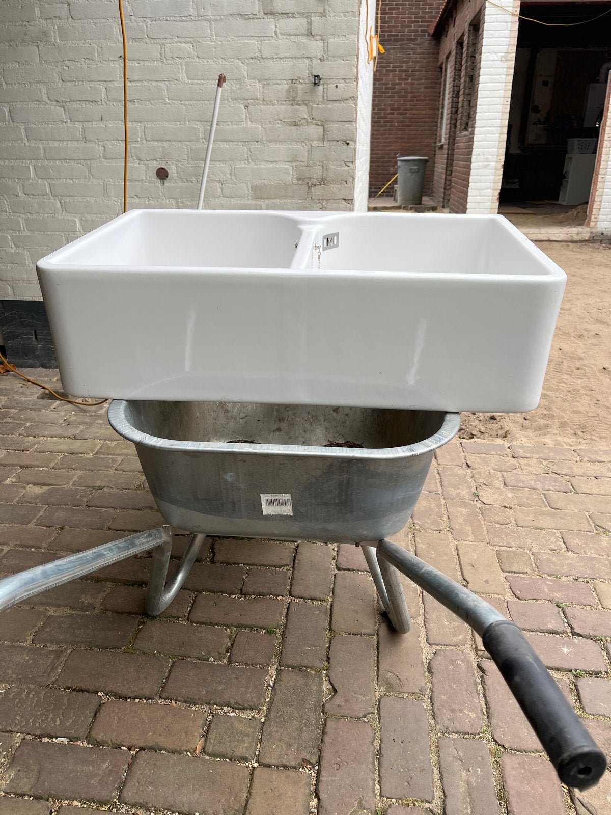 Witte dubbele Vileroy en Boch wasbak - IZGST, Ophalen, Zo goed als nieuw, Wastafel