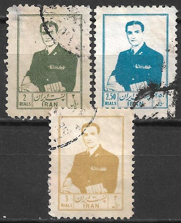 Iran 1954 Shah in marine uniform, Verzenden, Gestempeld, Midden-Oosten