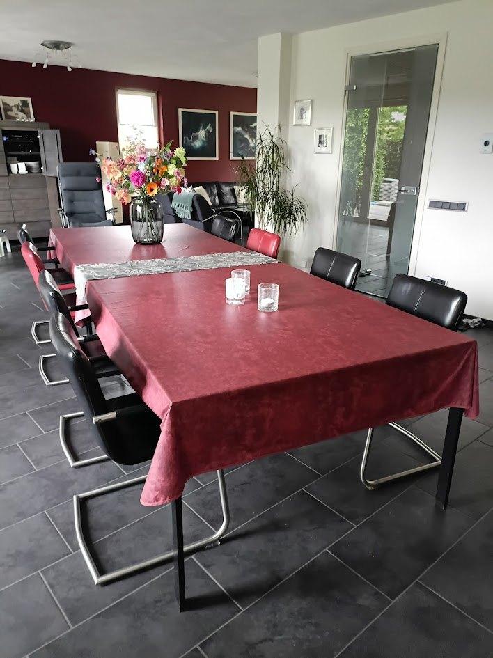 Grote tafel met 8 stoelen, Ophalen, Gebruikt, 100 tot 150 cm, 200 cm of meer