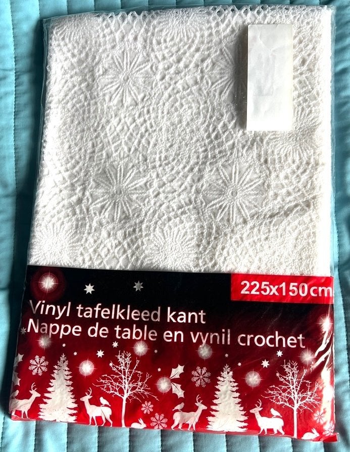 Vinyl tafelkleed met kanten rand 225 x 150 cm NIEUW, Nieuw, Ophalen of Verzenden, Kunststof, Afwasbaar