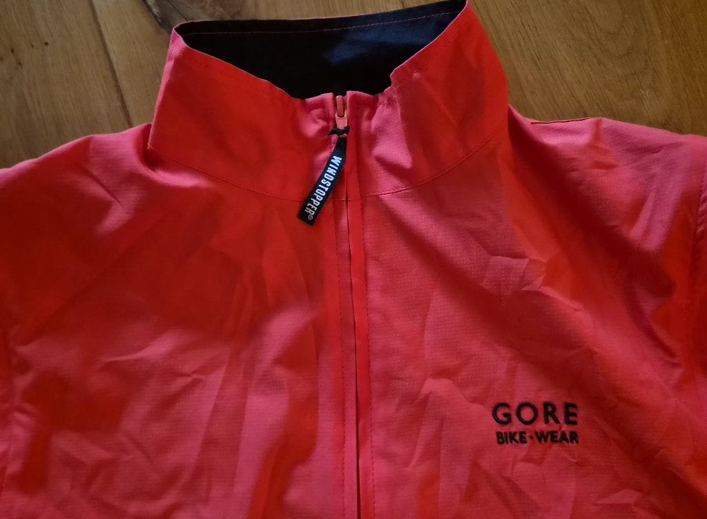 Gore-Tex Fietsjas M: Winddicht, Ademend & voor eerste regen, Dames, Gore-Tex, Zo goed als nieuw, Bovenkleding