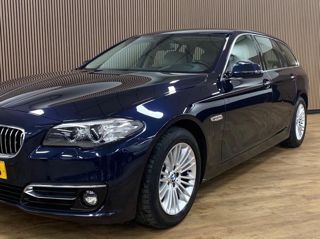 BMW 5-serie Touring 520i Last Minute Edition|Automaat|Climat, Auto's, Automaat, Achterwielaandrijving, Gebruikt, 4 cilinders