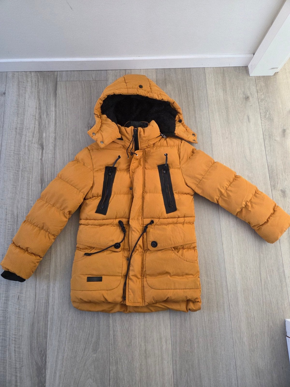 Mooie gele winterjas voor 6-jarige, Ophalen of Verzenden, Zo goed als nieuw, Marine Corps, Jongen of Meisje