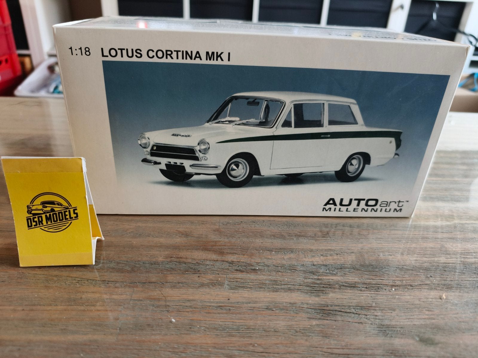 Autoart Lotus Cortina MK I 1:18 Kees Elberse, Auto, Autoart, Ophalen of Verzenden, Zo goed als nieuw