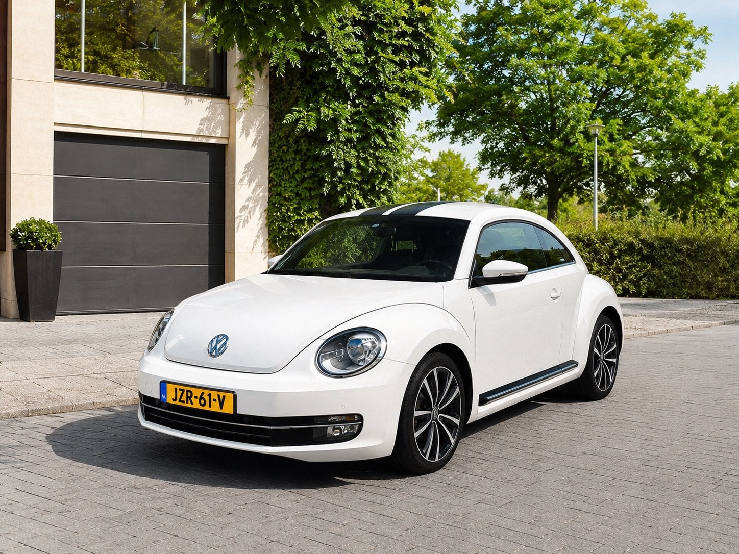 Volkswagen Beetle (Kever) 1.2 TSI  Wit schadevrij, Auto's, Voorwielaandrijving, Stof, 4 cilinders, 4 stoelen
